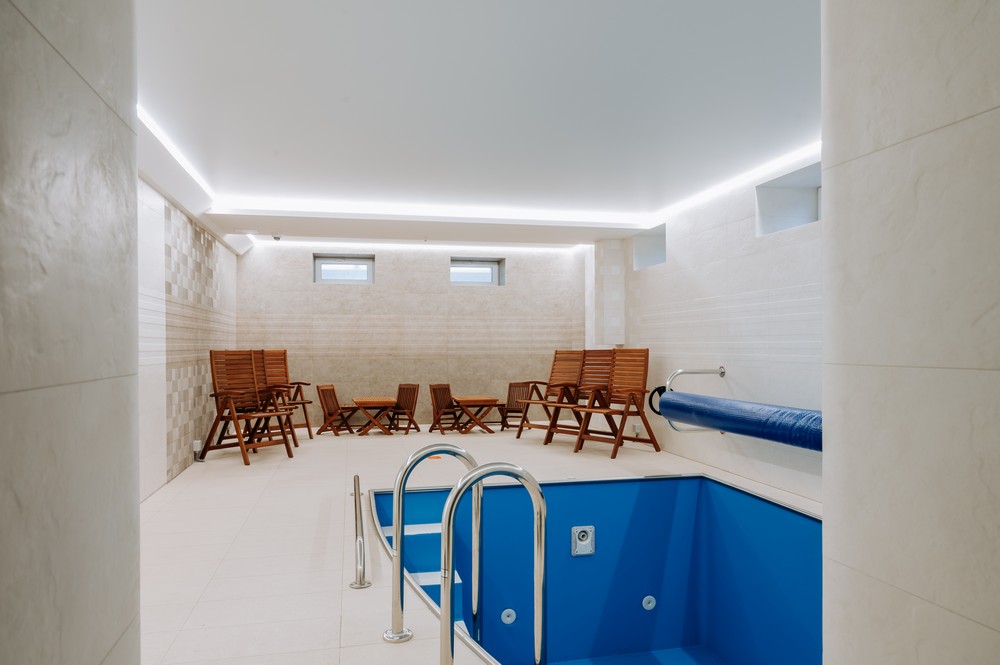 Relaxpark Hrádok - bazén a lehátka